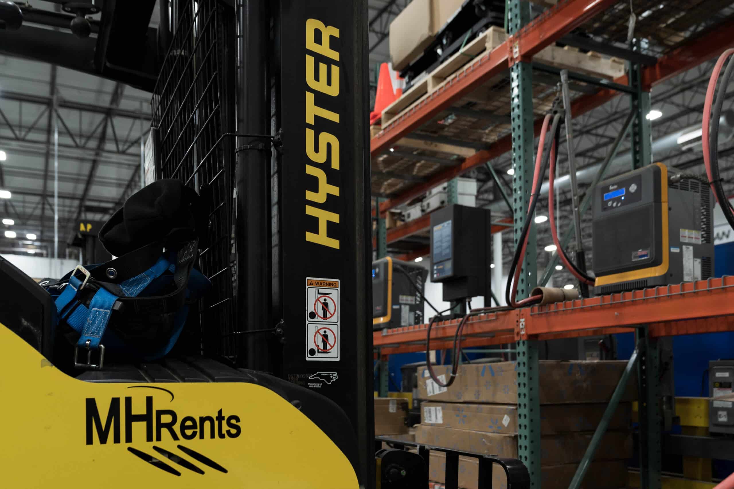  MH Rents - Hyster - DSC05282