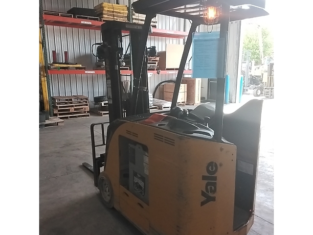 ESC040AD