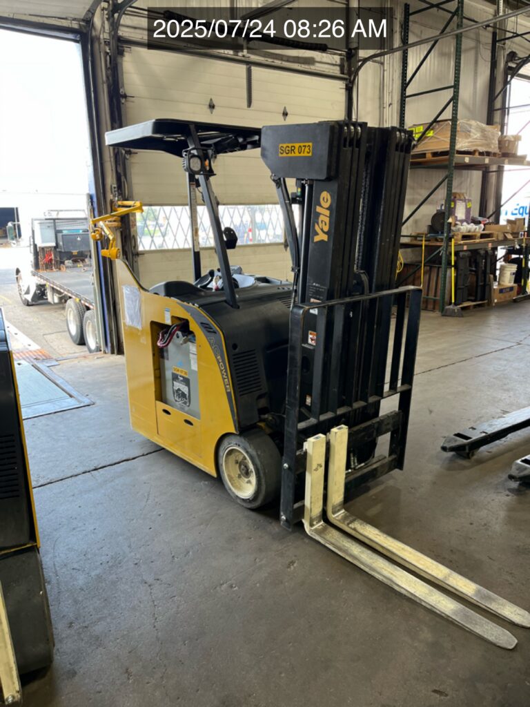 ESC040AD