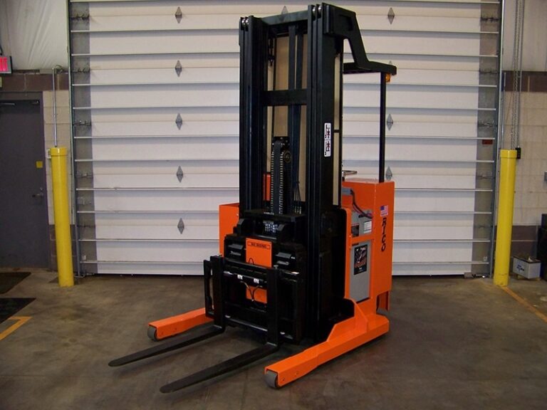 Stand Up Rider Reach Lift Truck Series